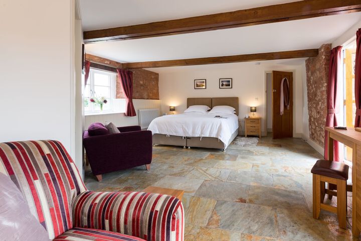 Room 4 of 51