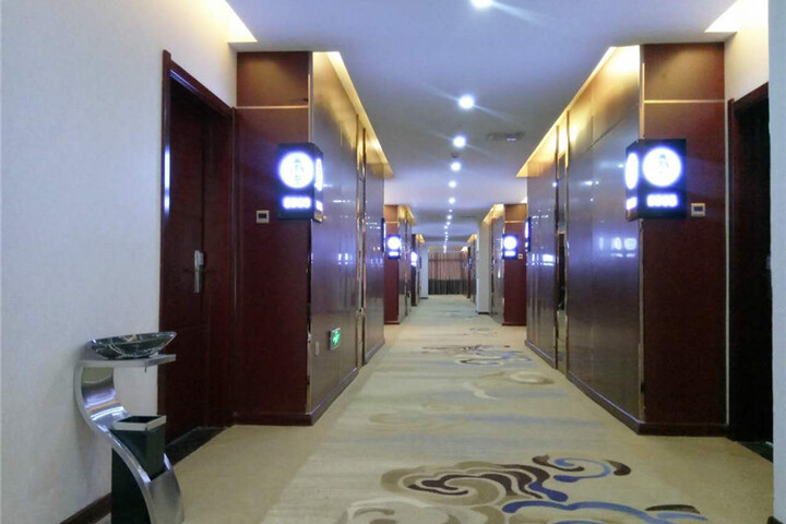 Hotel Interior 6 of 22