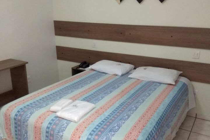 Room 5 of 39
