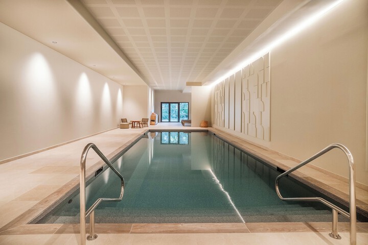 Exterior of SetClub Hôtel & Spa
