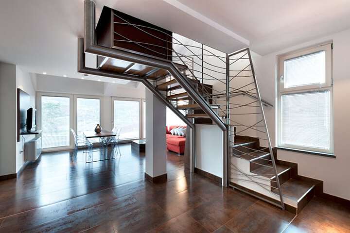 Room 3 of 42