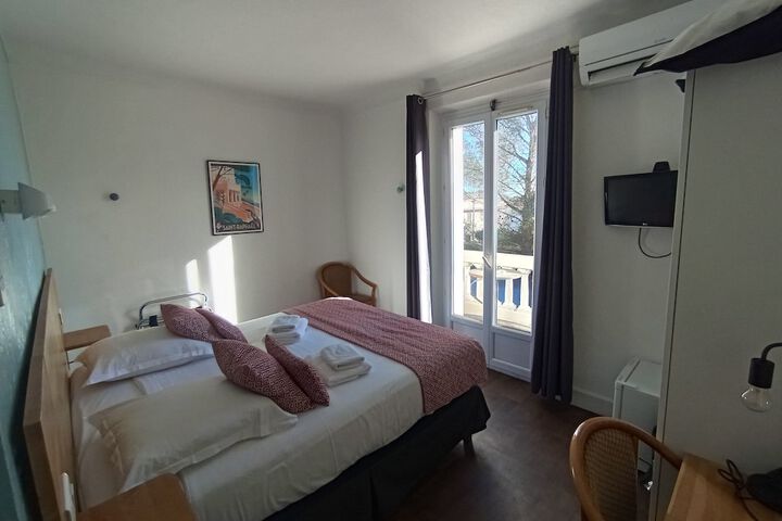 Room 21 of 52