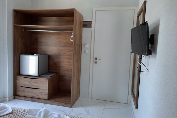 ALMA ELEGANT ROOMS