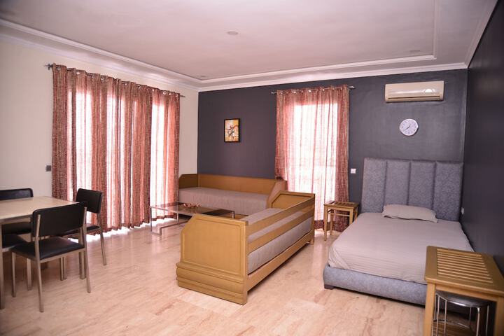 Room 3 of 31