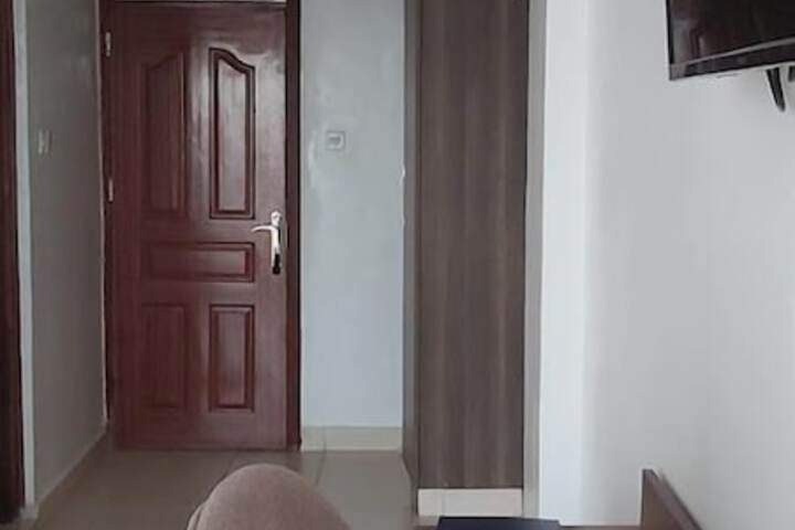Room 3 of 26