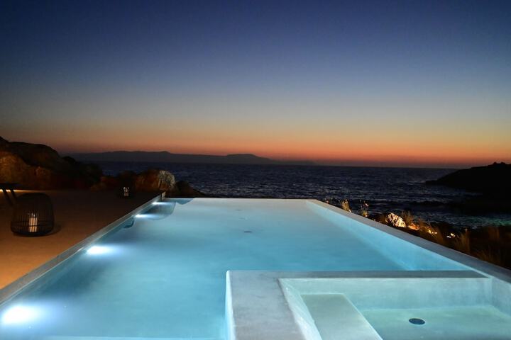 Pool 89 of 340