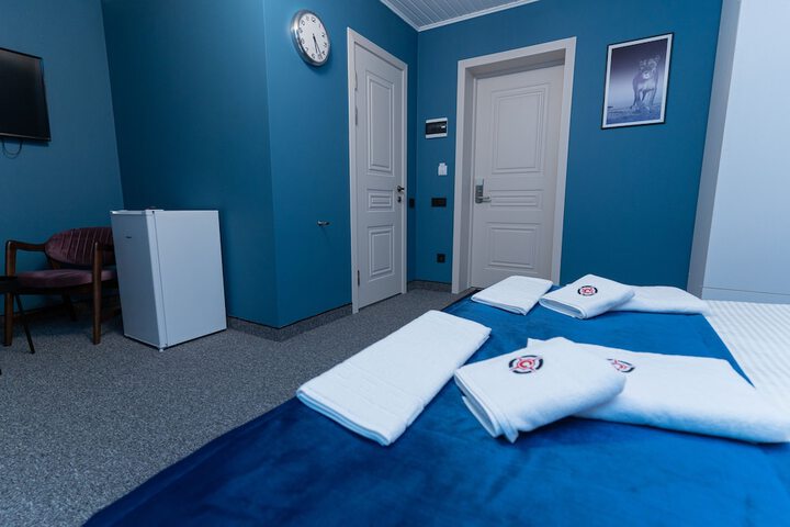 Room 13 of 25