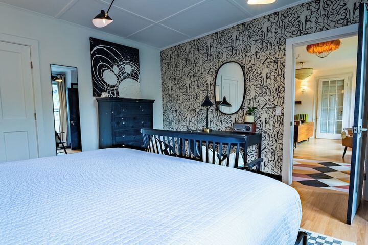 Room 26 of 130
