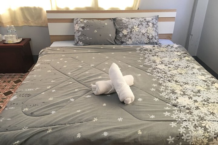 Room 11 of 53