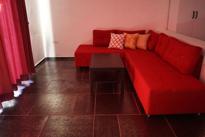 Room 26 of 139