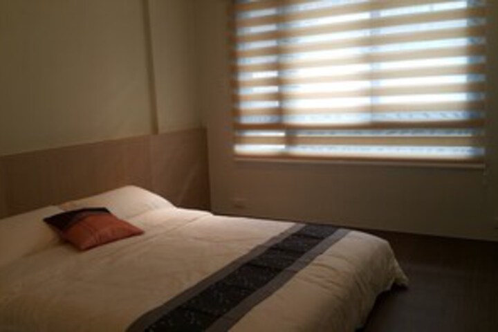 Room 30 of 30