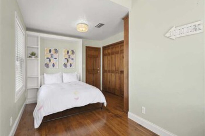 Room 36 of 47