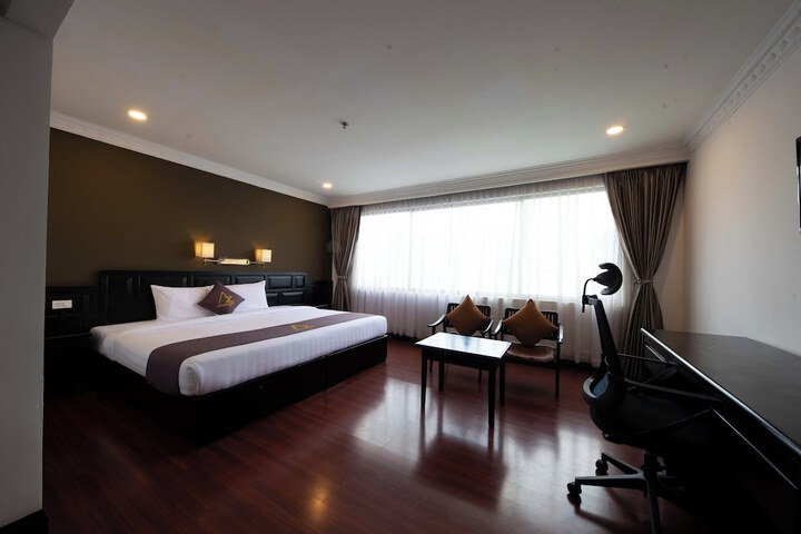 Room 14 of 72