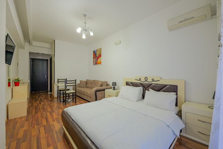 Room 50 of 119