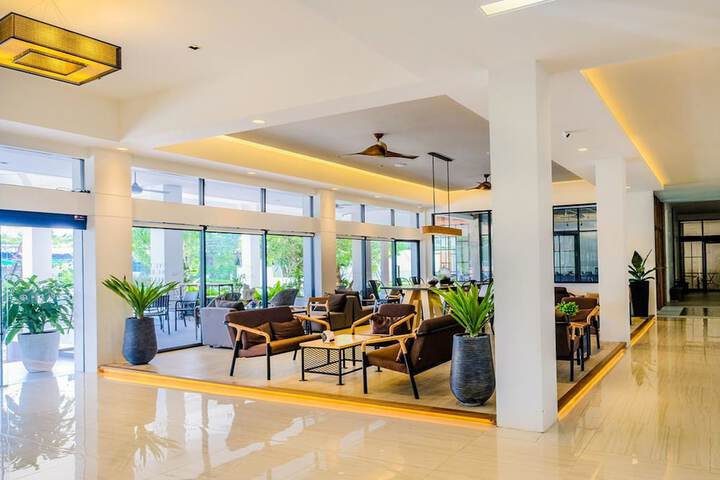 Hotel Interior 2 of 100