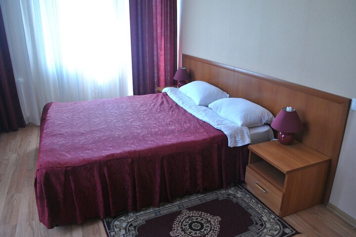 Room 8 of 31