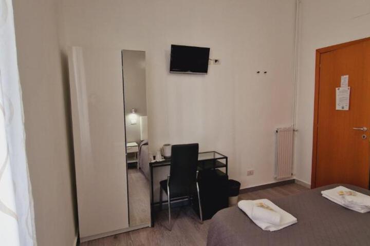 Photo 21