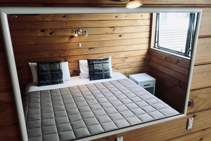 Room 17 of 174