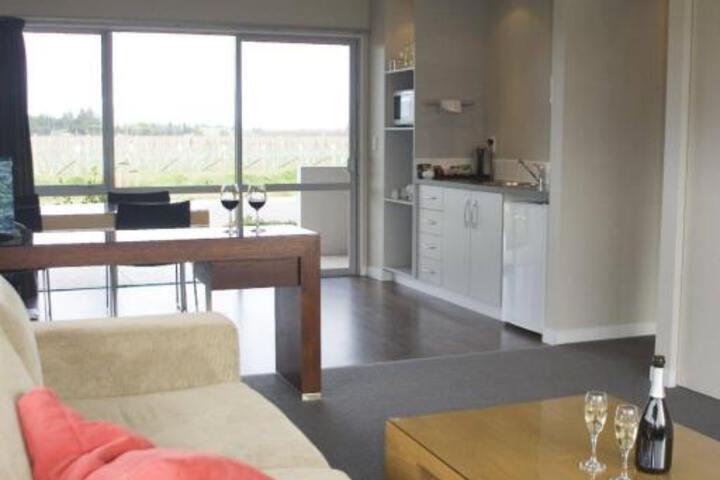 Standard Suite