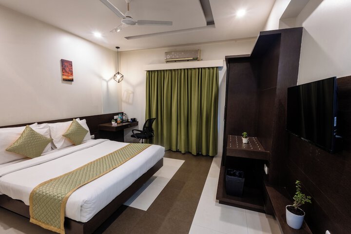Room 7 of 54