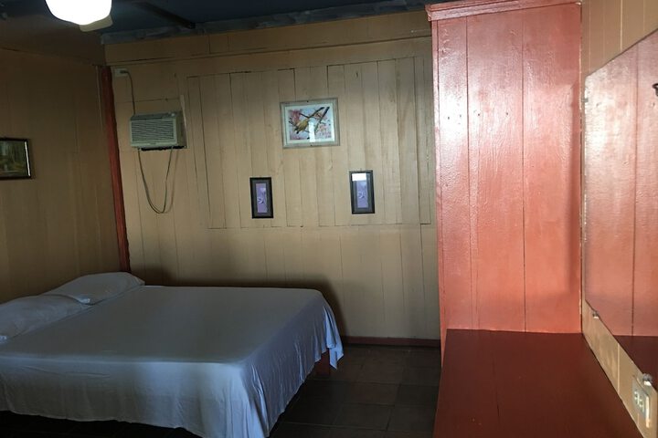 Room 16 of 54