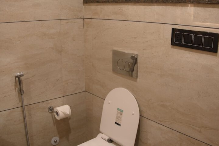 Room 20 of 28