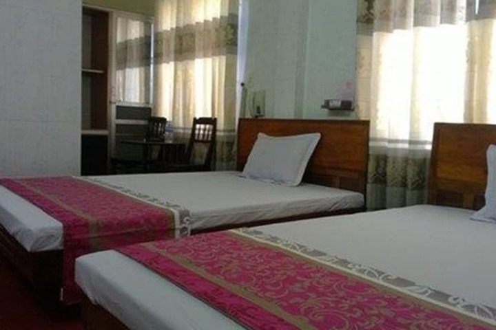 Room 26 of 49