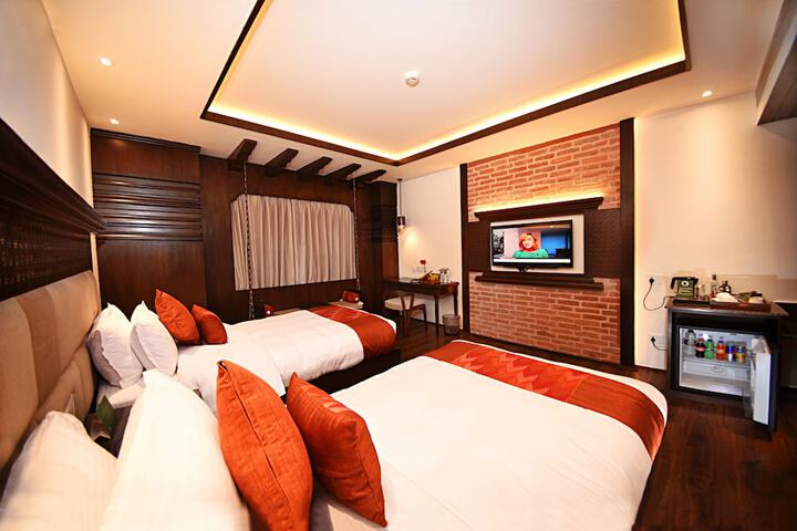 Room 16 of 118