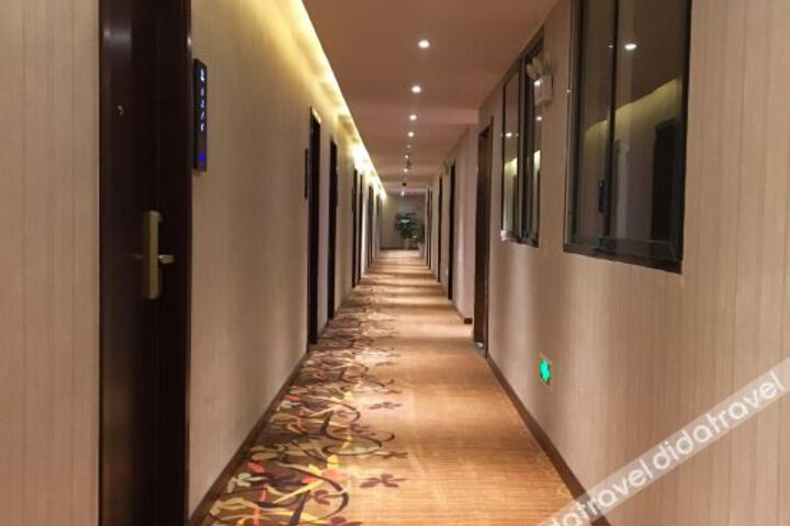 Hotel Interior 7 of 19