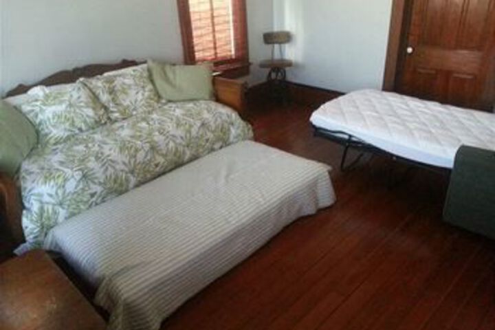 Room 60 of 165