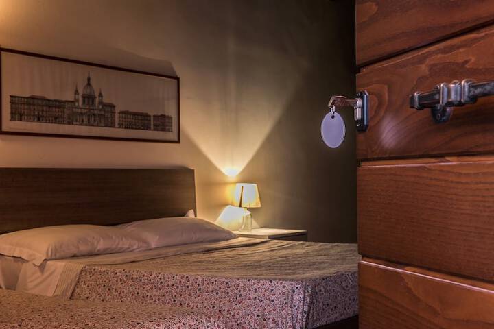Room 18 of 20