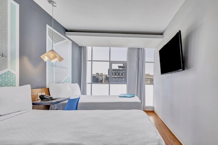 Room 9 of 54