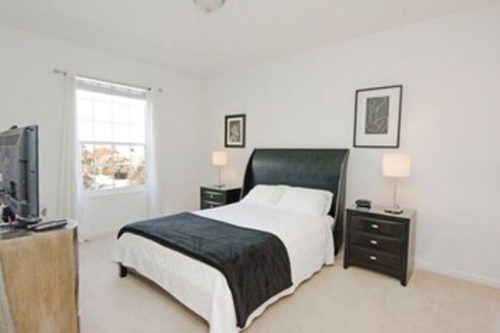 Room 42 of 59