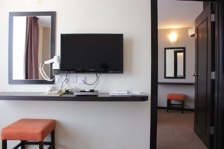 Room 7 of 54