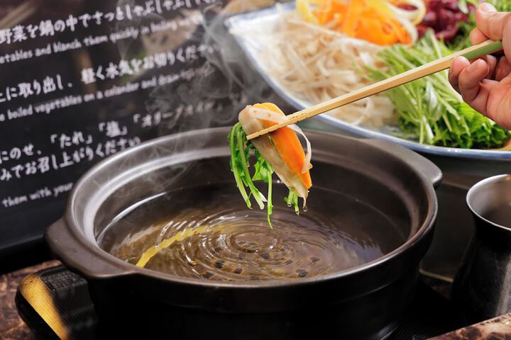 Dining 79 of 149