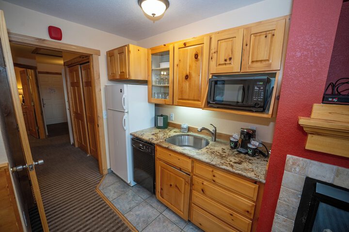 Private kitchenette