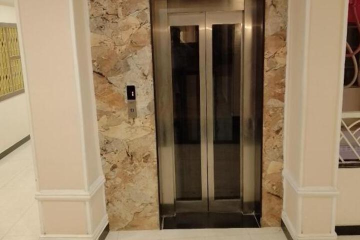 Hotel jk international