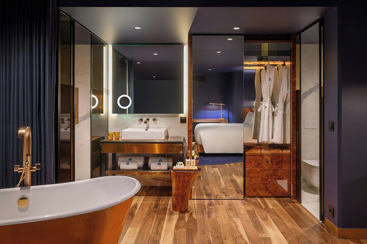 Room 63 of 130