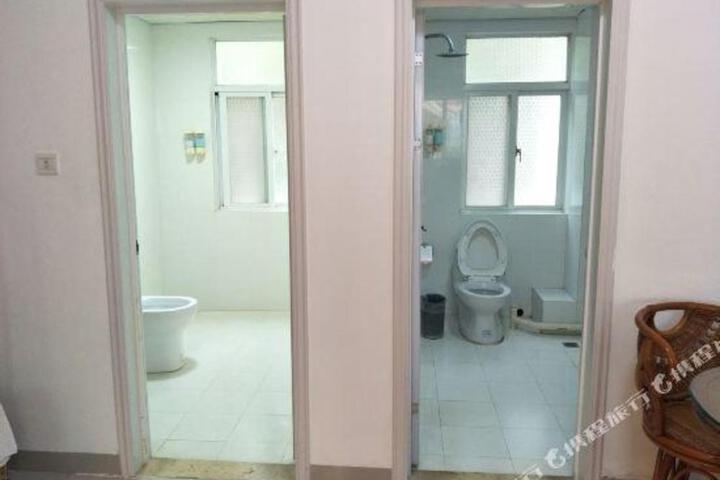 General 3 of 18