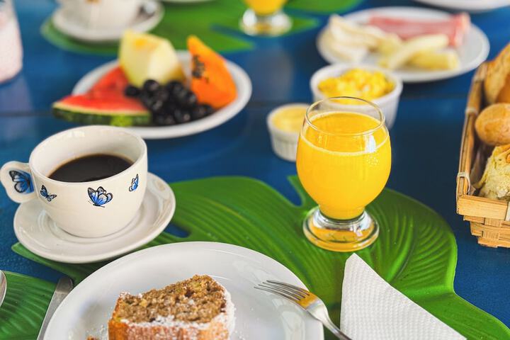 Breakfast/Coffee Service 40 of 44