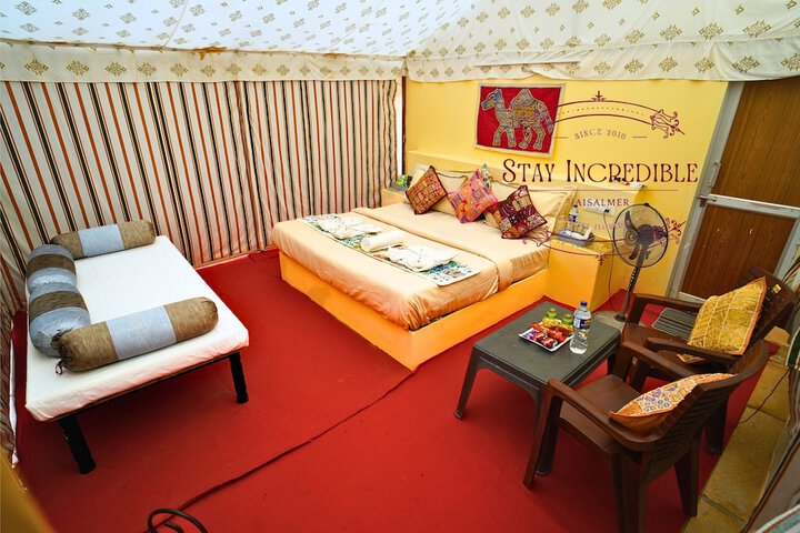 Room 10 of 38