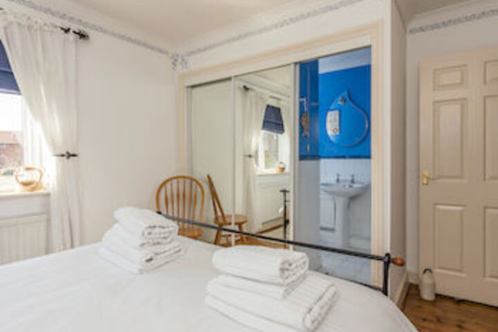Room 20 of 128