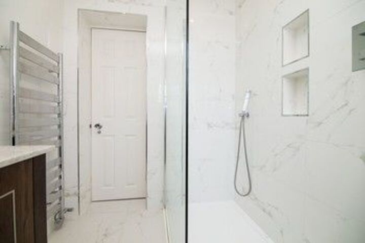 Room 5 of 47