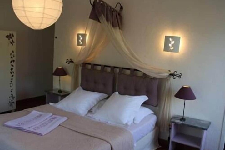 Room 4 of 47