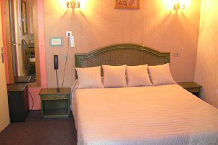 Standard Suite