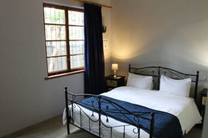 Room 3 of 15