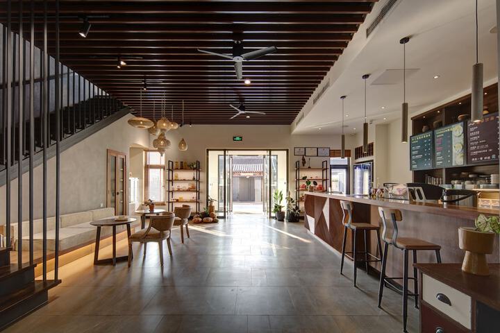 Hotel Interior 2 of 119