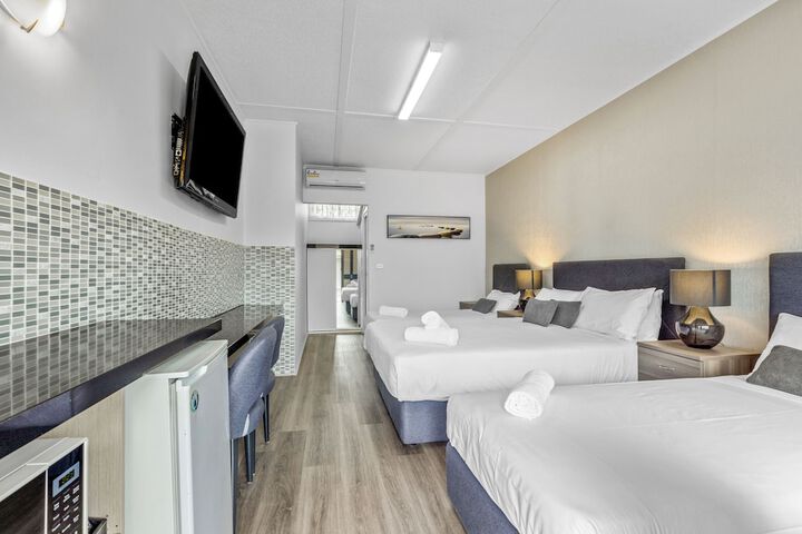 Room 5 of 45