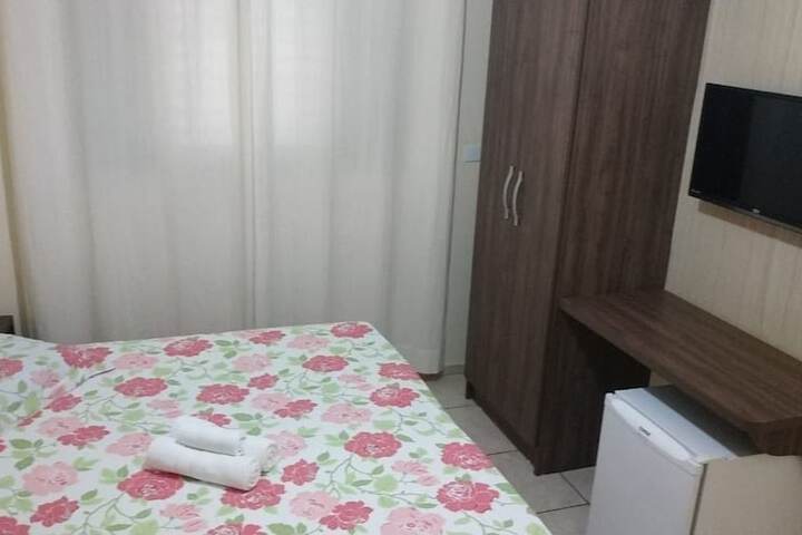 Room 14 of 32