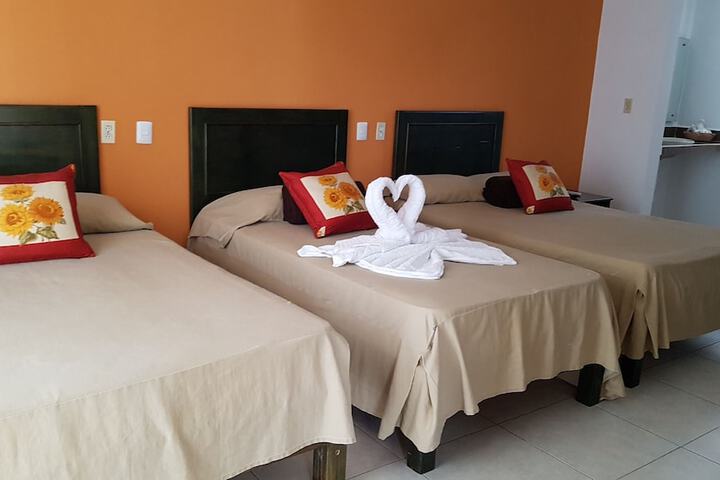Room 10 of 26